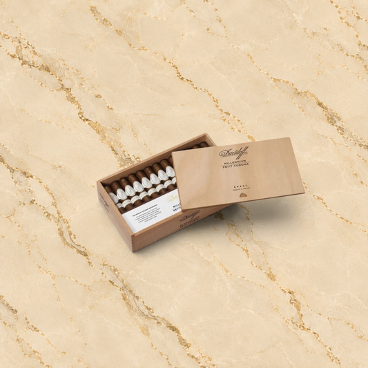 Davidoff Millennium Petit Corona 